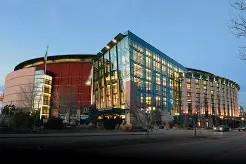 丹佛掘金发布备战花絮，冲刺阶段单刀错失，社区盾任务艰巨，赛程密集仍需轮换的简单介绍-开云官网